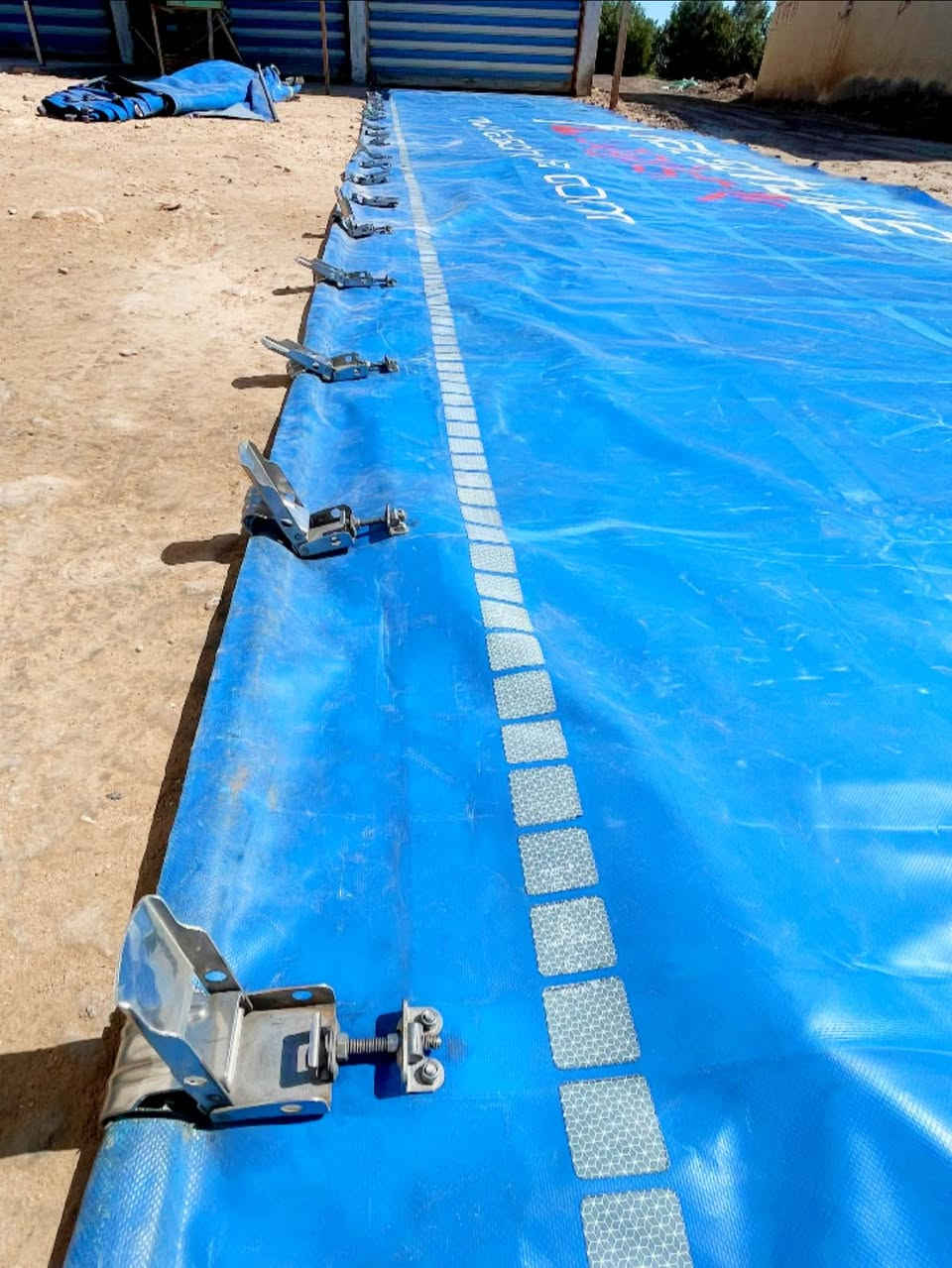 سلام عليكم صفاح جوادر اوربية جديدة كاملات هنه والبواري للبيع الاستفسار والمعلومات الاتصال على الرقم 
***********
***********
