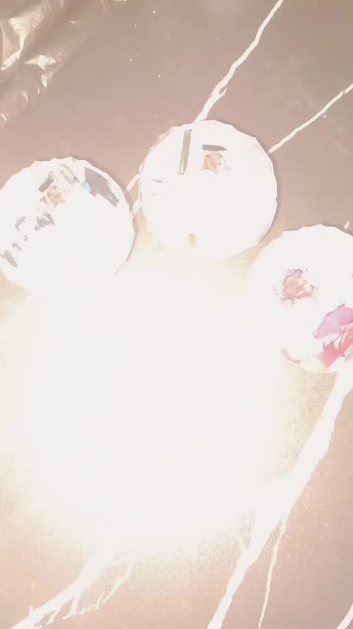 صديقتي طلبت صوره والدها  الله يرحمه على مسكه جهاز طلبو 3 مسكات جهاز  ورابعه مني هديه الي يطلب 3 قطع الرابعه هديه توصيل داخل قضاء الف توصيل جميع المحافظات ***********
