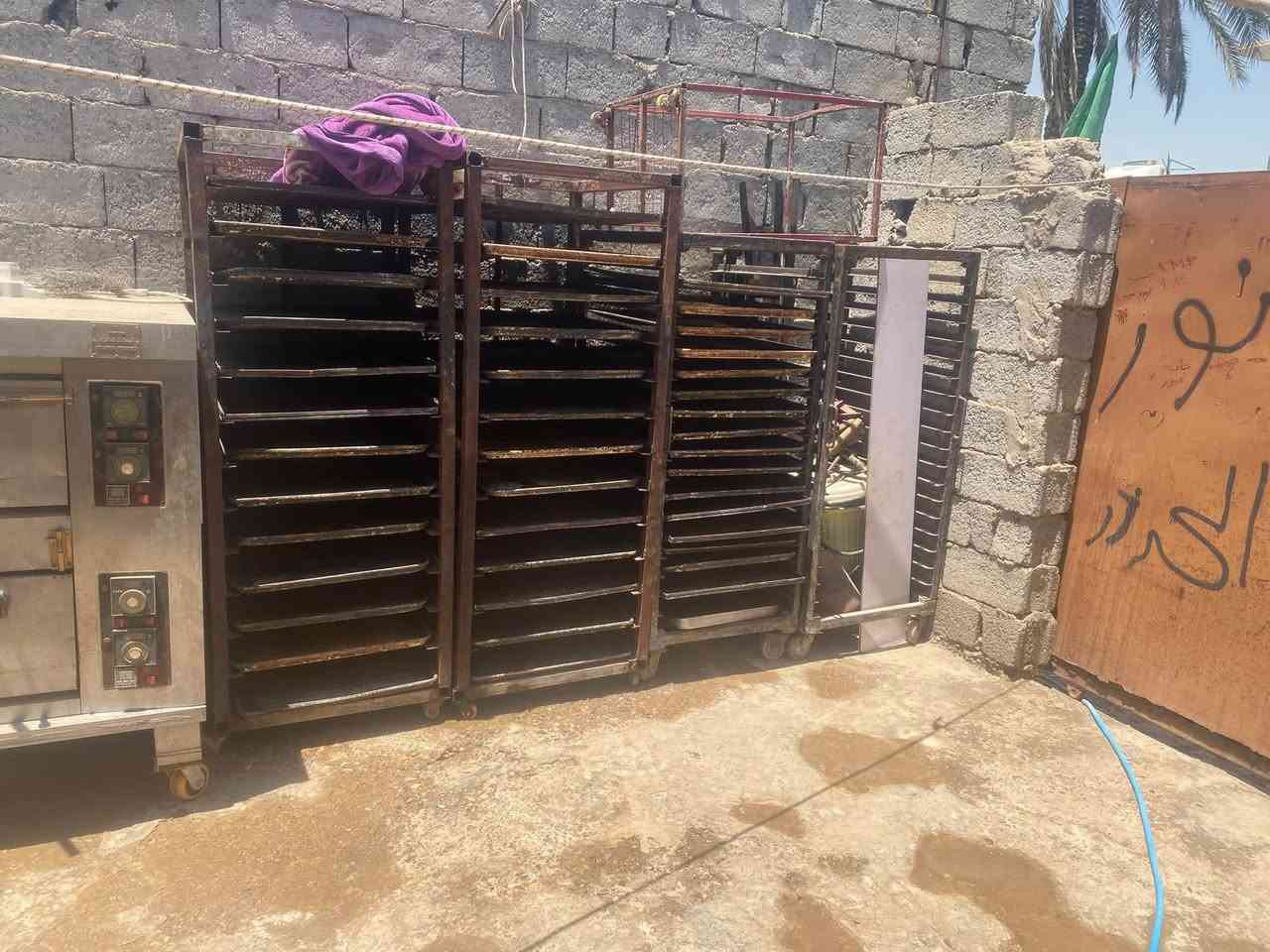 ‏سلام عليكم أغراض فرن للبيع مكان بغداد ***********/***********￼
