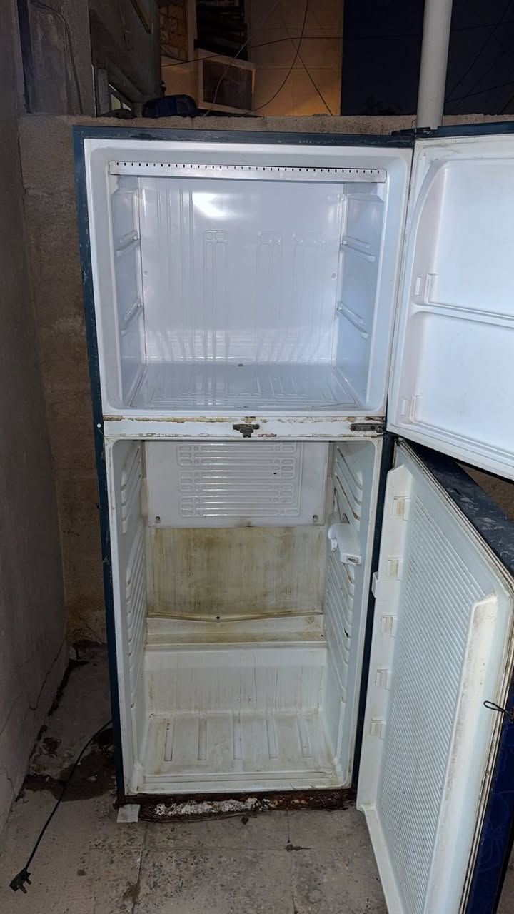 ثنينهن شغالات الثلاجة والمبردة
الثلاجة 125
المبردة 40
المكان بغداد الغزالية


**إذا كنت صاحب هذا الإعلان وتريد حذفه لأي سبب، رجاءا أرسل رسالة إلى الدعم الفني**