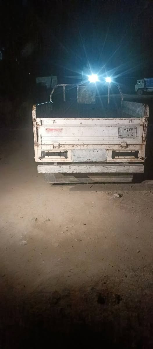 سلام عليكم ستوته البيع دايوان موديل 13 وراق وسنويه جاهزه محرك 24 السعر 850 وبيها مجال تصال على الرقم ***********
