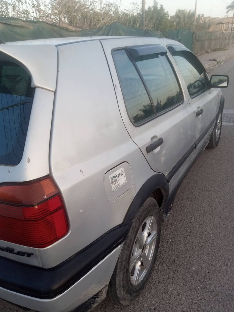 السلام عليكم سيارة كولف موديل 94 محرك 2000 كير اوتاماتيك سيارة بأسمي/ العنوان الدورة/ السعر 45// للأتصال ***********
