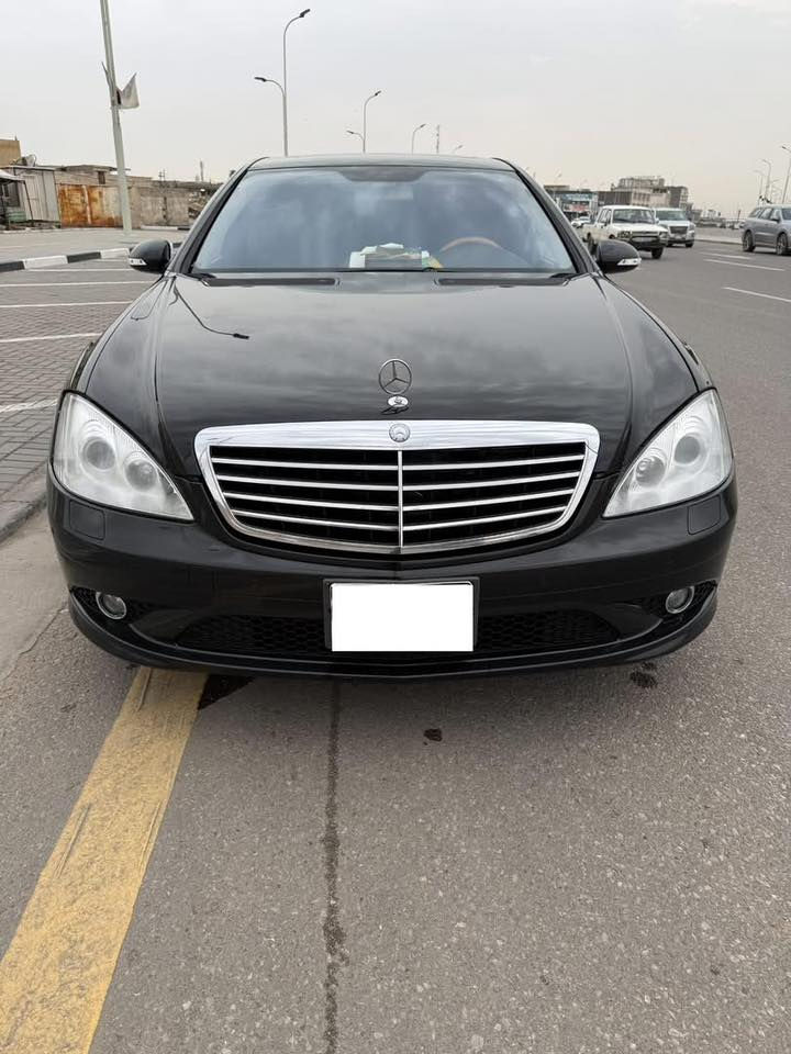 السلام عليكم 

مرسيدس اس 550 
موديل 2010
ماشيه  99 الف كيلو 
وارد يابان 
مكفوله ضربه و كص وانتربول 
السعر 100 ورقه 
العنوان البصره 
***********
