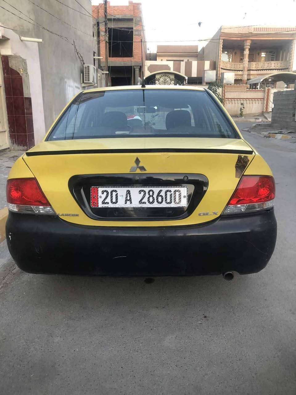 السلام عليكم لانسر2010رقم ديالى جديد بأسمي  للبيع او مراوس بخصوصي  جاهزة بدون نقص ضرر بنيد مبدل وجامرلغ امامي بدون دواخل باقي السيارة بلادية السعر 66 وبيها مجال *********** المكان ديالى دلي عباس
