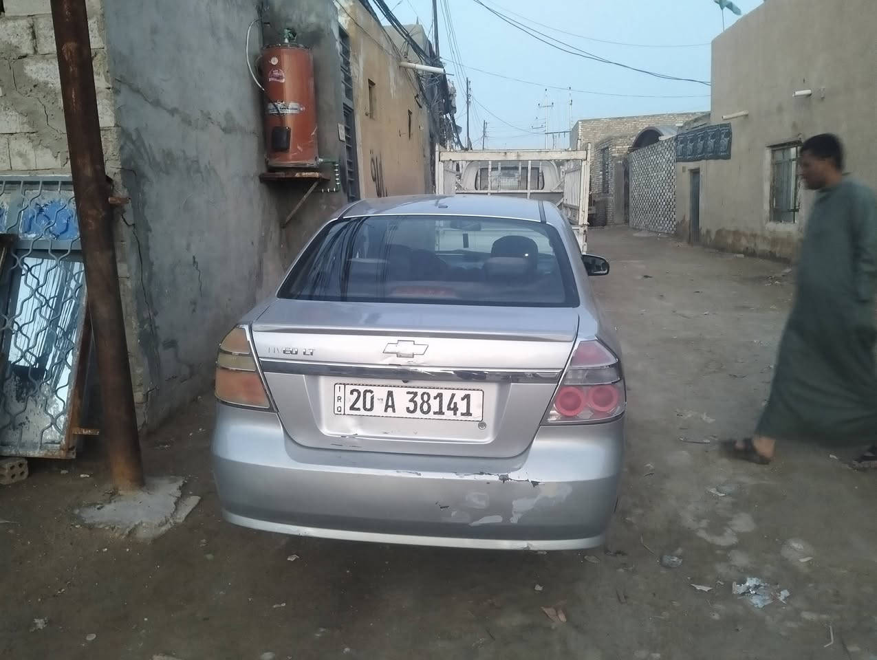 سياره افيو موديل 2011 خصوصي
محرك 1600مسكر الكير اوتماتيك
الحداديه 80/%
السياره مكفوله من الضربة والحادث عده البارد
بيها صبغ بلعتب واالباب السايق 
السياره حلوه خير من الله 
سعرها 63وبيها مجال لطيبين
مكاني النجف الاشرف قرب شارع المدينه 
وهذا رقمي غير متواجد ع الفيس
***********
ملاحضه السياره نمرتها ديالئ مشروع وطني
