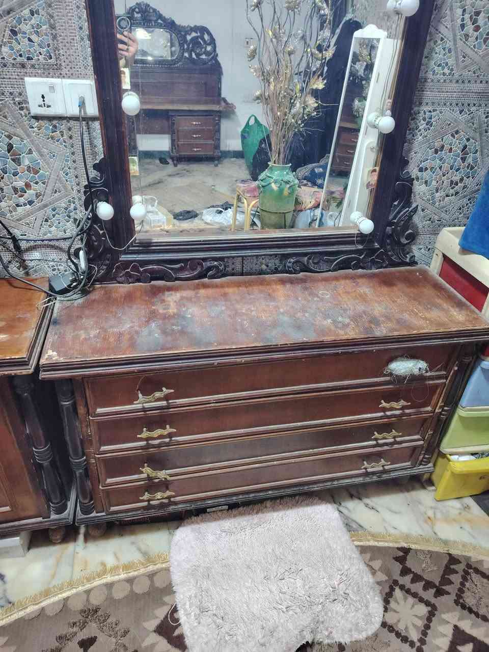 غرفة عراقي صاج االقديم
مابيها اي ضرر
للاستفسار المراسله على الخاص او الاتصال على الأرقام التالية
***********
***********
