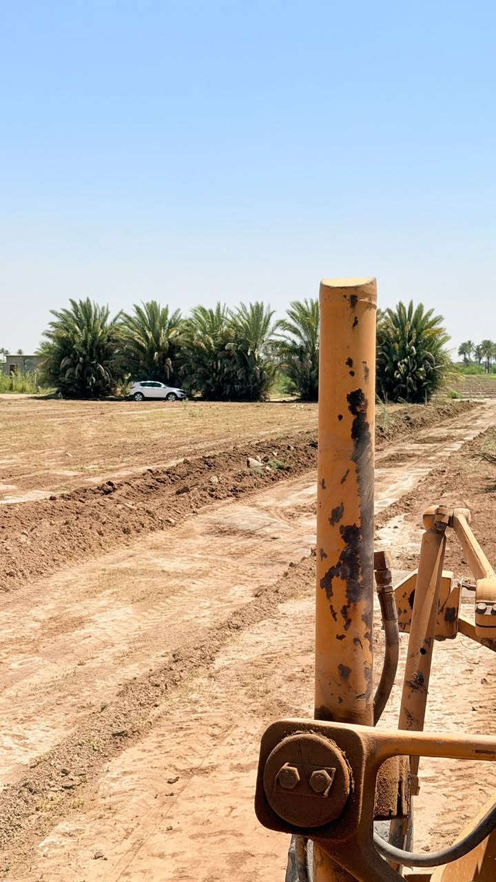 سلام عليكم
اربعه دونم البيع شارع  ٦ الوجه 75 النزال ٣٣ 
ماء. ساقي خاص بالارض والكهرباء كاعد نشتغل عليهن 
جنس العقار طابو زراعي. تحويل ثاني يوم 

لاسعار جداً مناسبه 

***********
***********
