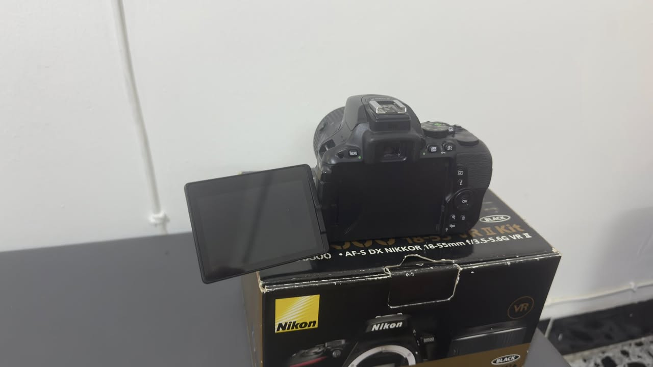 كامره نيكون d5500 جديده بدي نظيف ١٠٠٪؜ عدسه نظيفه عدد الشتر 5200 غراضه كامله للبيع


**إذا كنت صاحب هذا الإعلان وتريد حذفه لأي سبب، رجاءا أرسل رسالة إلى الدعم الفني**