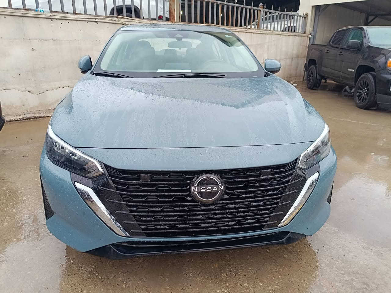 Nissan sentra 2024 sv
ره نگ : چيمه نتويى 
بوياخ : ته نها دوسيه ى لاى سائق
كاميرا
شاشه
هيلى شه قام
رادار ( پيشه وه )
        ( پشته وه)
        ( لاكان )
حاسه
به سمه 
ده رگاى به سمه
گيچ الكترونى 
سوكان ڤوليوم 
تسپيت سوره
بلوتوث
Eco
Aux
ژماره كاتى يه و نه شكينراوه
***********
