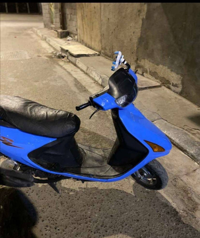 فراشه دراجه حلوه واكمله ما ناقصه اي شي السعر 450 وبيه مجال قليل المكان المعقل الرقم ***********
