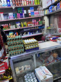 أسواق للبيع شارع الاصفر جاهزه خير من الله دخل قوي الشراي يتصل مو تعليق...