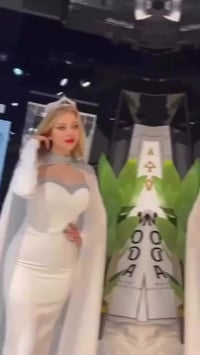 ملابس • للبيع