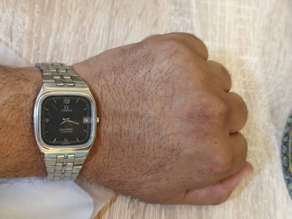 #أوميغا #سيماستر #كوارتز
 (Omega#  Quartz كلاسيكية 
نظافه تامه، ماطور , سير كامل وبلاديه
 تصميم "شاشة التلفزيون"
سعر بيع طيب لغرض التصفيه بغداد, العراق


**إذا كنت صاحب هذا الإعلان وتريد حذفه لأي سبب، رجاءا أرسل رسالة إلى الدعم الفني**