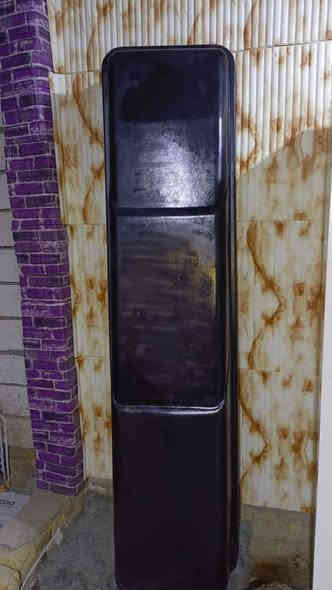 بوكس قماره صندوق سقف سياره سعه 40كيلو بحجم 600لتر سعره 300 الف وبي مجال للاستفسار الاتصال /***********
