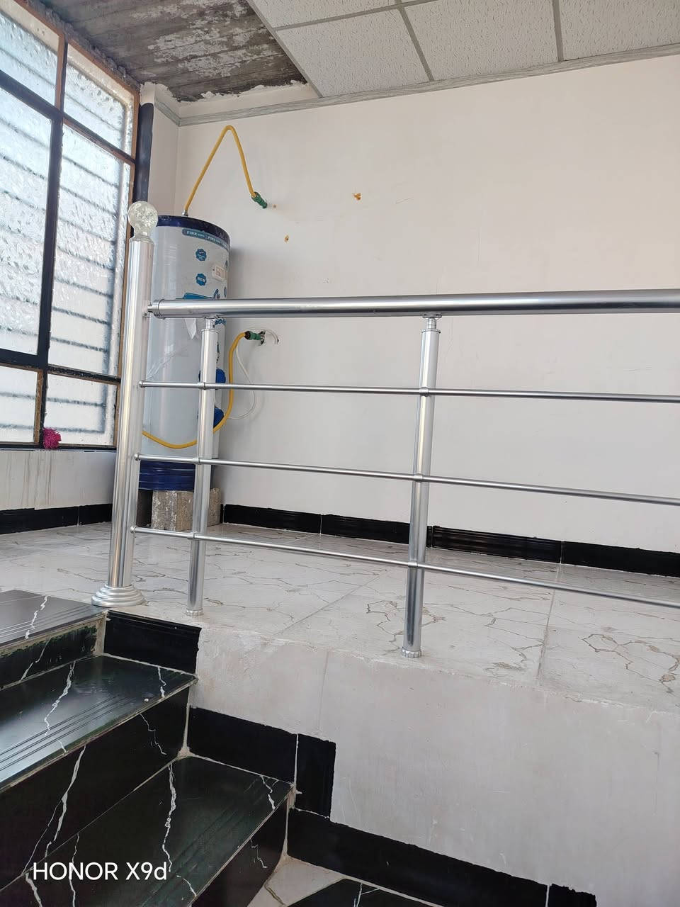 شقه الايجار حي السماح الاركان غرفتين نوم وهول ومطبخ و صحيات ***********/  ***********/
