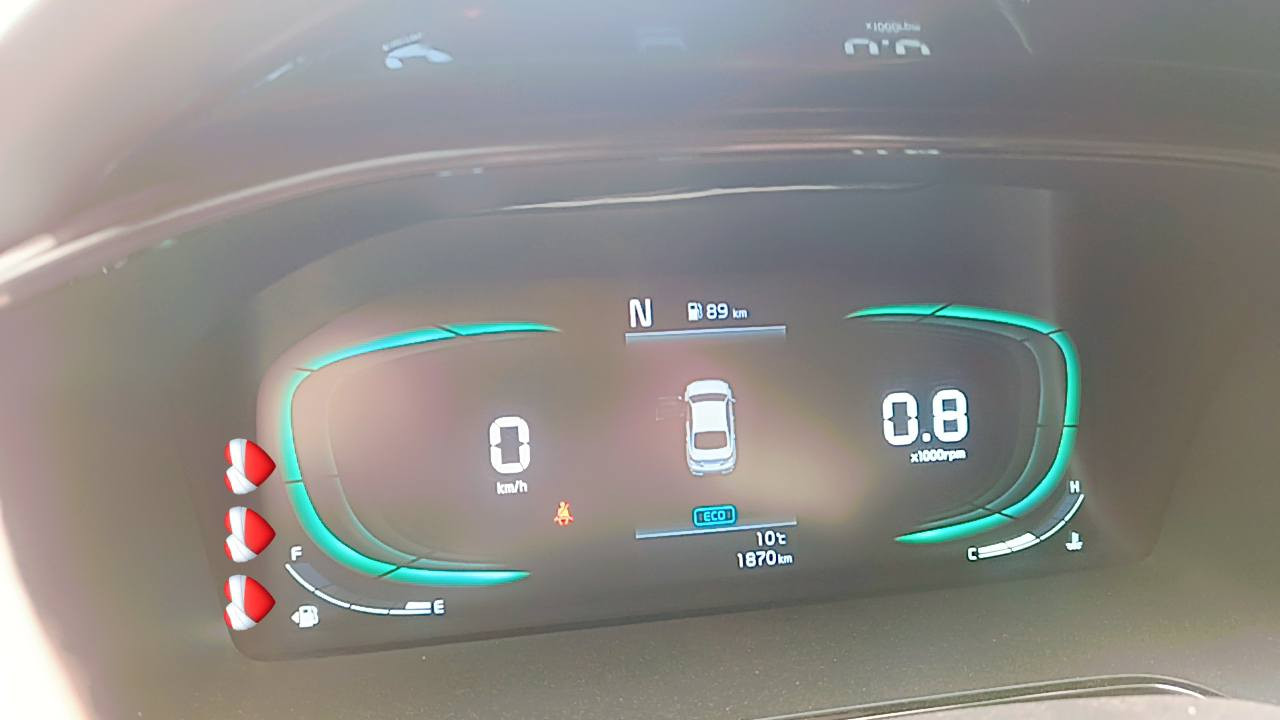 K3 موديل 2025سياره ماشيه 1800 سياره زيرو على وضع الشركه مصالي سبوع من ماخذها سياره بيها صخه مثل ماموضح بصوره ابيعها على طختها سياره باسمي تحويل ثاني يوم للستفسار لاتصال على رقم *********** مكان السياره بغداد الشعب عارضها 145
