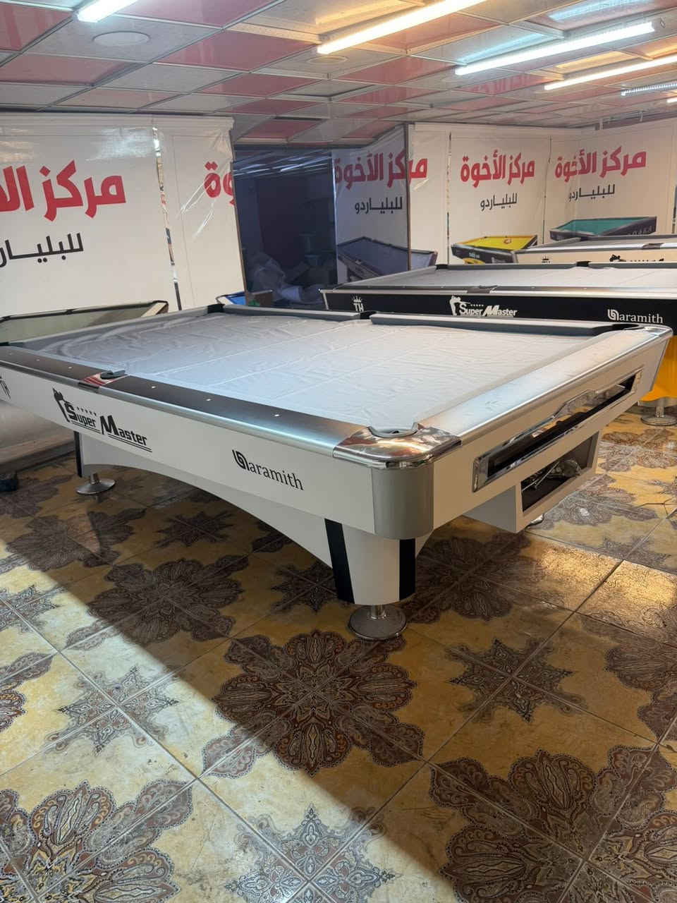 تم بعون لله وصول بليارد جديد  اصدار (26) نوع ماستر نفخ مع رايسون شاصي حديد وجميع ملحقات البليارد  يوجد كادر شد ونقل جميع محافضات العراق عنوان بغداد حافض القاضي ستفسار مراسلة الصفحا او *********** واتساب 📳
