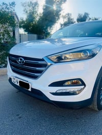 سياره للبيع توسان موديل 2017 السياره خليجيه مكفوله كفاله من الضربه وال...