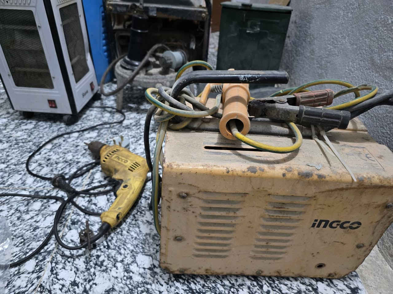 غراض للبيع الكل ٢٠٠الف حلة شارع ٦٠


**إذا كنت صاحب هذا الإعلان وتريد حذفه لأي سبب، رجاءا أرسل رسالة إلى الدعم الفني**