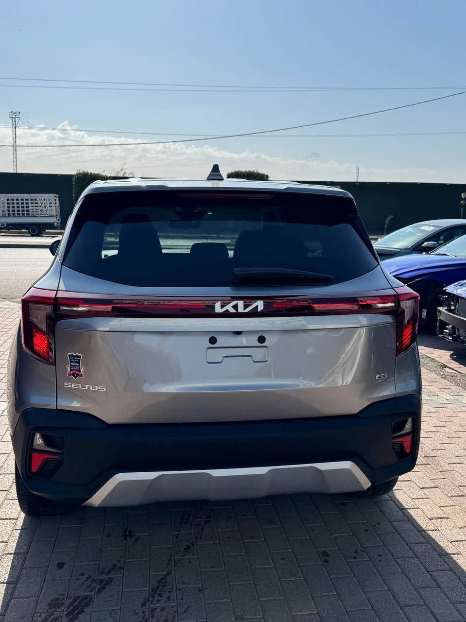 سلام عليكم كيا سليتوز مديل 2024 امريك حادثه فقط دعاميه ونفسيته مصلحه مكفلو السياره من صبغ او الحادث ثاني السعر 155 $$ قفل  بدون رقم  مكان السياره بغداد *********** بغداد, العراق
