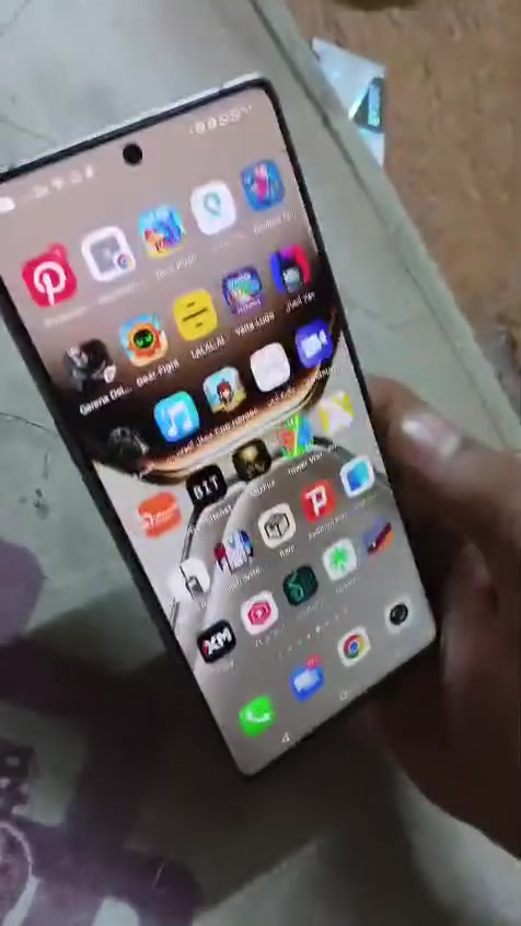 جهاز انفنكس نوت 50برو بلص شحن 100 واط 120فريم ببجي  جهاز زلغ مابي فقط الشاحن مكسور وويا شاحن  غير نوعية فقط شحن لاسلكي كامرة 4k 60فريم جهاز حاله حال 14 برو ماكس كامرتة تقريب 100x يجيب القمر بصفك حالة حال السامسونك 24s ويا هدية مبرد المبرد يشتغل شحن ومباشر  جهاز عملاق جديدة 650 ألف انة رايدة 400 ألف قفل للتواصل واتساب *********** أو خاص لحكو علي بالقران متلكونه بعد مستعجل علة بيعته معتاز
