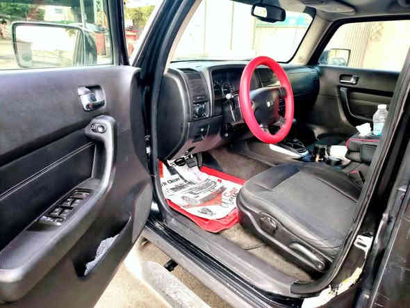 سلام عليكم سياره للبيع او مراوس سياره من السيارات الحلوه والنظيفه سياره ماشيه 130 مصروف عليه هواي وحلوه وممتعوبه وجديده سعر 127 للتصال *********** بغداد
