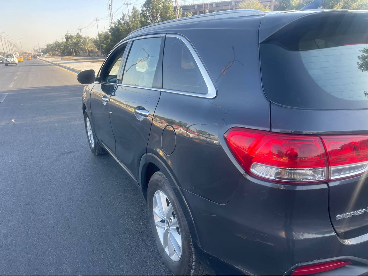 سورنتو 17 أمريكي 
قطعتين صبغ بدون دواخل جاملغ وبنيد محرك 4 
5 راكب نص فول كشن كهرباء تبريد كشنات 
تحويل وكاله شرط 
السعر قفل قفل قفل 136 بلاش ماكو هيج سعر ابد 
*********** في بغداد 
لامراوس ولا تقسيط بيع نقد فقط السعر من الاخير 136 
اذا تشتري تفضل اتصل واذا اقل اعتذر ماابيع لان نزلت السعر هوايه ماشيه 130 Colombo, Sri Lanka
