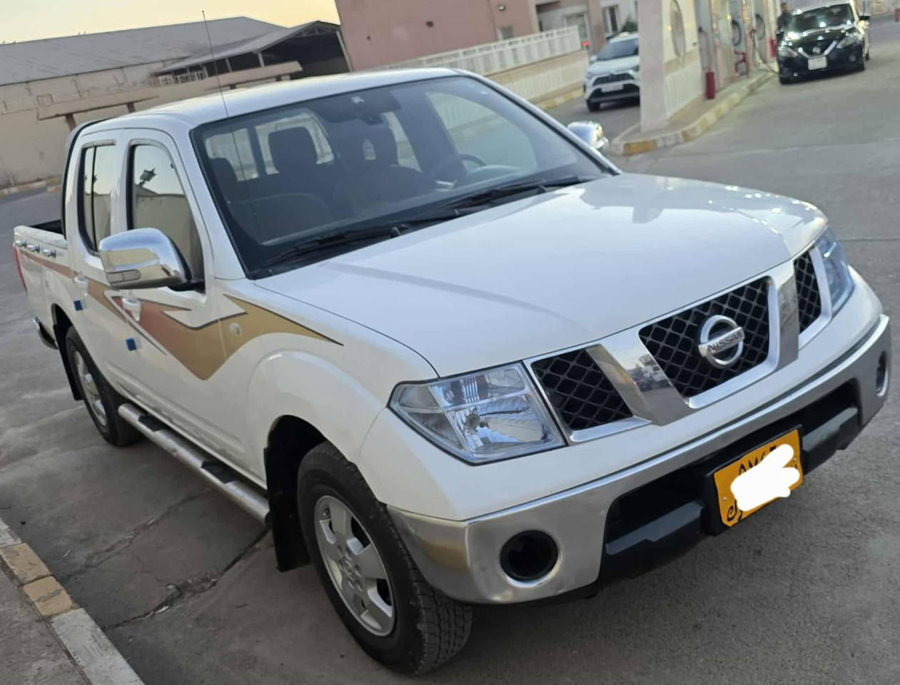 نیسان ناڤارا مۆدیل2009 ئه م سياره يه دوو قطعه  بۆیاخی هەیە لەگەڵ دوو جی ساردە کوت بي ناو كرتن  هه مو تشته ك به شه رته    گیڕو مەکینەو تەق وڕەقی گشتی بەشەرتە لۆکە ڕەقم و سنەوی به سه ر جويه  تحویل بشه رته  سەیارک زۆر زۆر پاک ماوتەوە لە ئاكري  سعرا  86$   وەرەقە  ره قه م دهوك  كه  375هزار  غرامه يل سه ر  سوداش  ده كه م  هه كه ر سياره كا به دلم بيت*********** اكر, نينوى
