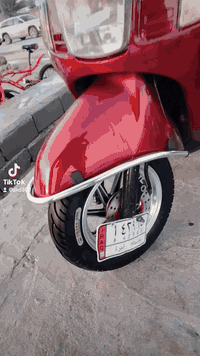 دراجة بوليس يوماها تزويد 💯
مكفولة ونضيفة وما متعوبة دراجة الله شاهد مفولة 
وسعر بلاش ماكو هيج سعر 1100 وبيهة مجال حك جية 
رقم *********** عنوان بغداد حيور 🌿
