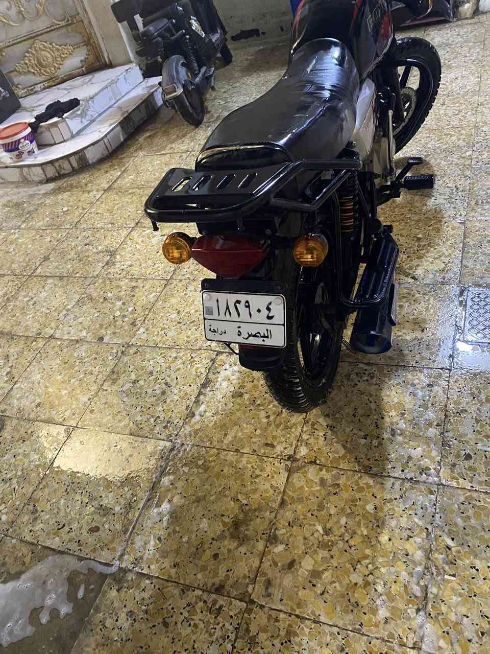 سلام عليكم بوكسر للبيع دراجه على ايدي موديل 22 مثل ماموضح بلصوره فقط مجفت تجفيت شركه كله بلاد رقم وسنويه باسمي (سعر مليون و600) ***********متواجد فيس'

