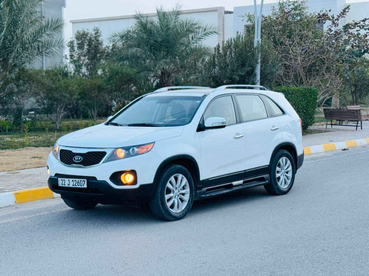 سلام عليكم
كيا سورينتو 2011💪
محرك 6
رقم اربيل 

السيارة بيها باب السايق الخلفي بي اشويه صبغ وباب السايق بي صبغ يعني قطعه ونص 

مكان السيارة تكريت 

مواصفات فول عدا البصمه 
شاشة 
كاميرا 
 
حساس
بانوراما

تبريد ثلاث قطع
7راكب 
كشن كهرباء 
كشنات جلد 
الاشارة بلمري 
تحكمات استيرن 
ويل جبير 

السيارة كلش جديدة وحلوة بلواقع هم 
كير مكينة كله مكفول بدون اي عطل 

السعر153$ وبيها مجال 

رقمي ***********
