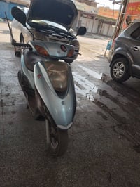 شباب دراجه بريز نضيفه بس الكفرات تجاريه خير من الله مال بيت دراجه خرسه...
