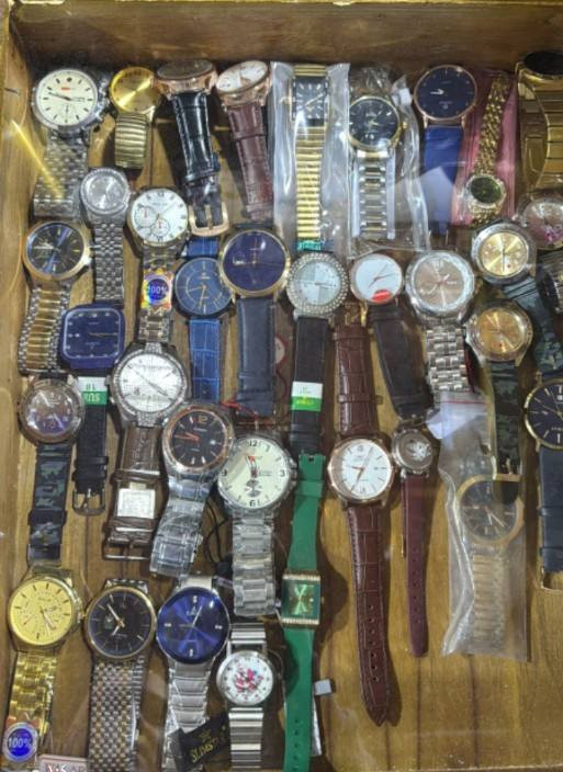 وعكة صحية عابرة  اخرتنا عن التواصل معكم احبتنا متابعينا زبائننا الكرام في المنشور متوافرات لدينا خلال امسيات الشهر الكريم ونرحب بكم باي ليلة رمضانية لتستانسون بها او تقتنوها فحياكم الله


**إذا كنت صاحب هذا الإعلان وتريد حذفه لأي سبب، رجاءا أرسل رسالة إلى الدعم الفني**