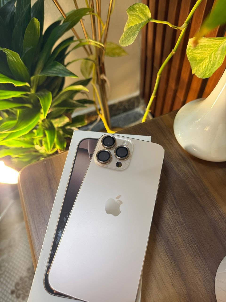 iPhone 16 Pro Max
ايفون 16 برو ماكس للبيع
ذاكرة 256 بطارية 100
نموذج M الاصلي
بعدة داخل الضمان

السعر مليون و 425 وبي مجال للشراي

المكان بغداد الحرية 
تواصل خاص او واتساب
***********
