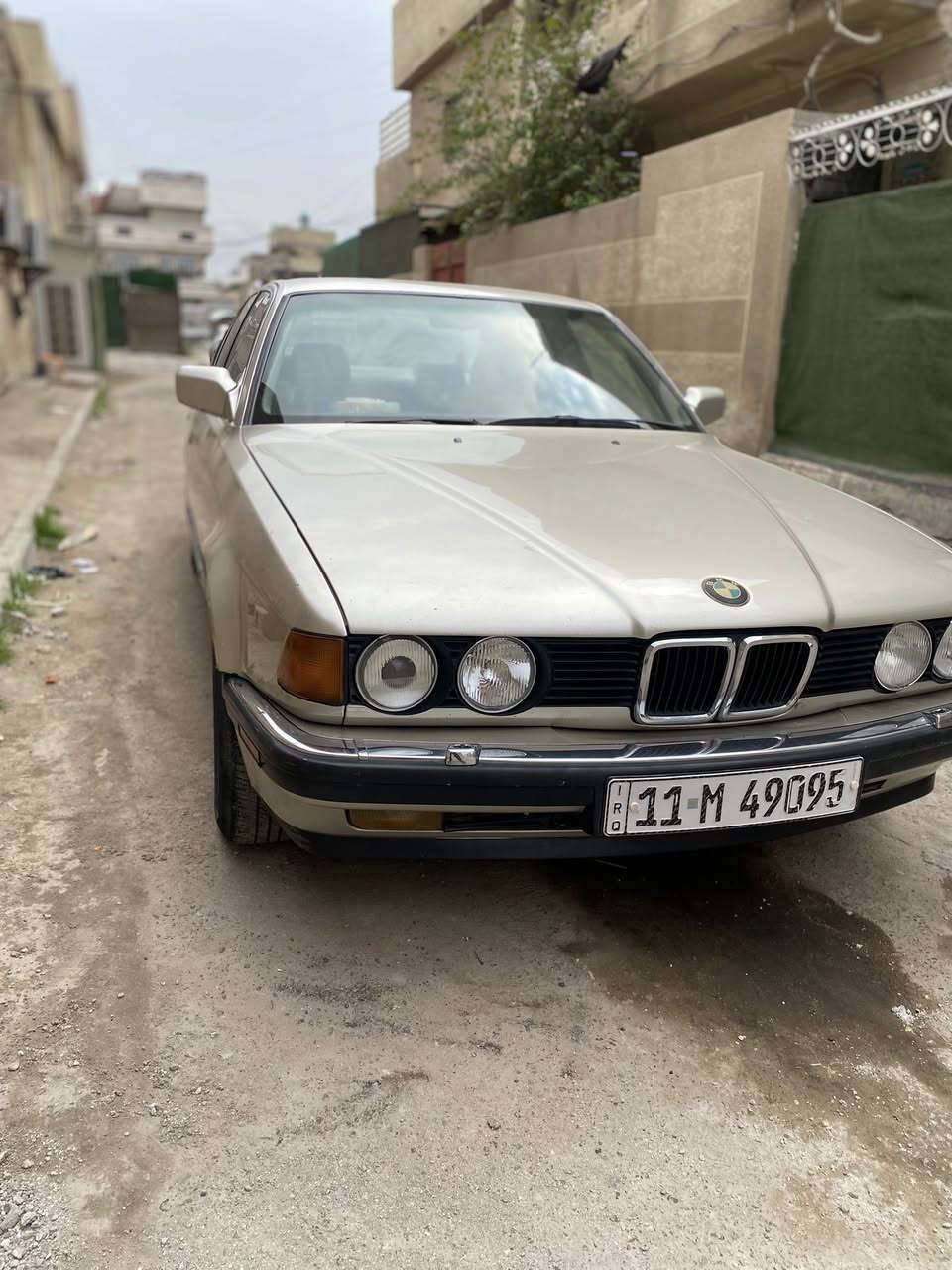 السلام عليكم للبيع سياره BMW 735  مديل 1991 وارد ياباني   داخل ملكي سنويه باسمي رقم الماني  محرك مفتوح  كامله كلشي مابيه نقص سعر 65 بيهة مجال. المكان بغداد الشعله الرحمانيه رقم هاتف  اسيا ‭٠٧٧٠ ٦٤٩ ٣٥٣٣‬. ‬
أثير ‭٠٧٩٠ ٣٢٠ ٥٥٤٩‬ بيع  فقط
