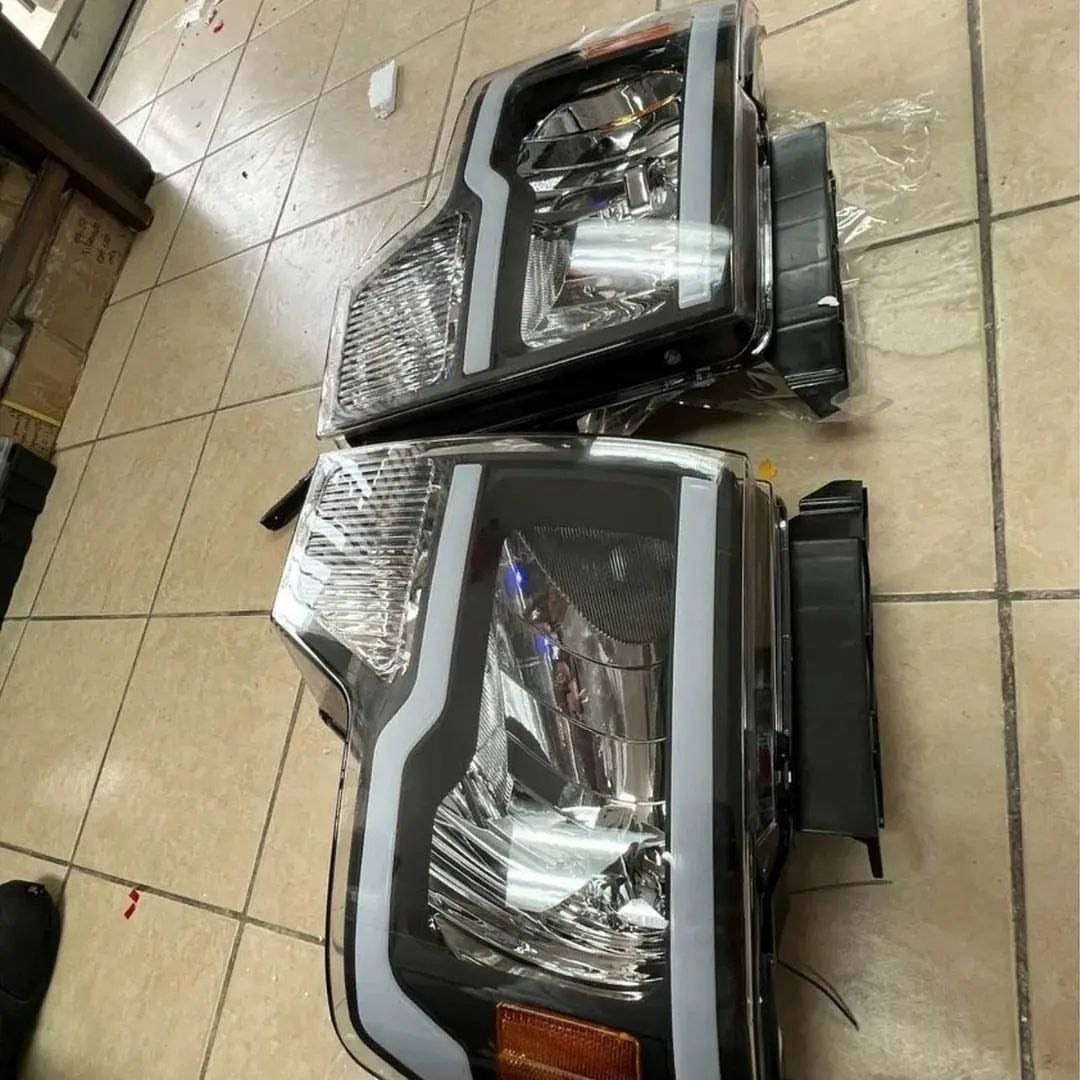 2009-2014 f150 aftermarket black mics with led.
AVAILABLE FOR PICKUP OR SHIPPED✅


**إذا كنت صاحب هذا الإعلان وتريد حذفه لأي سبب، رجاءا أرسل رسالة إلى الدعم الفني**