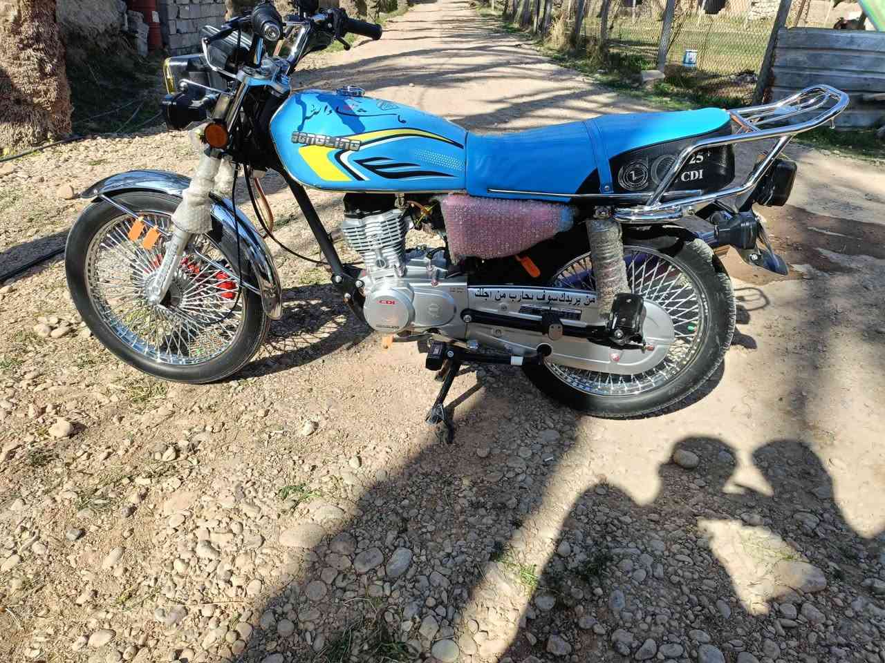 تايكر 25. كفالة عامة
سعر660 
مكاني ديالئ هبهب


**إذا كنت صاحب هذا الإعلان وتريد حذفه لأي سبب، رجاءا أرسل رسالة إلى الدعم الفني**