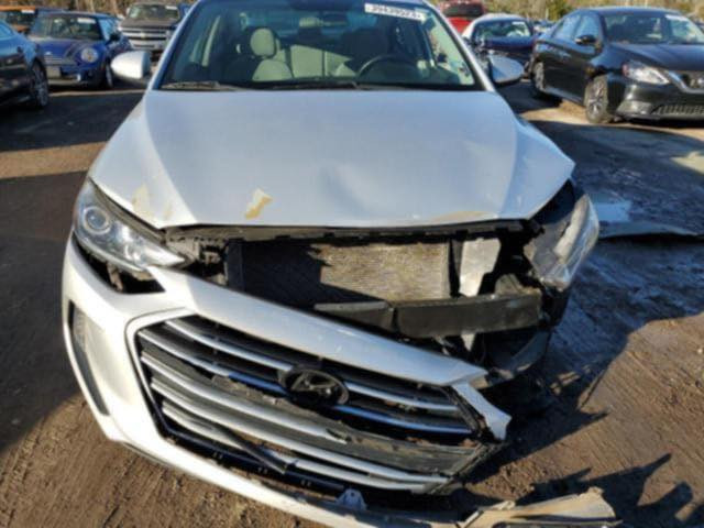 وين اليدور مكفول 
النترا وارد امريكي 2017
كلشي شغال بيها مابيها اي نقص 
السعر 120 ورقة $
للاستفسار ***********
