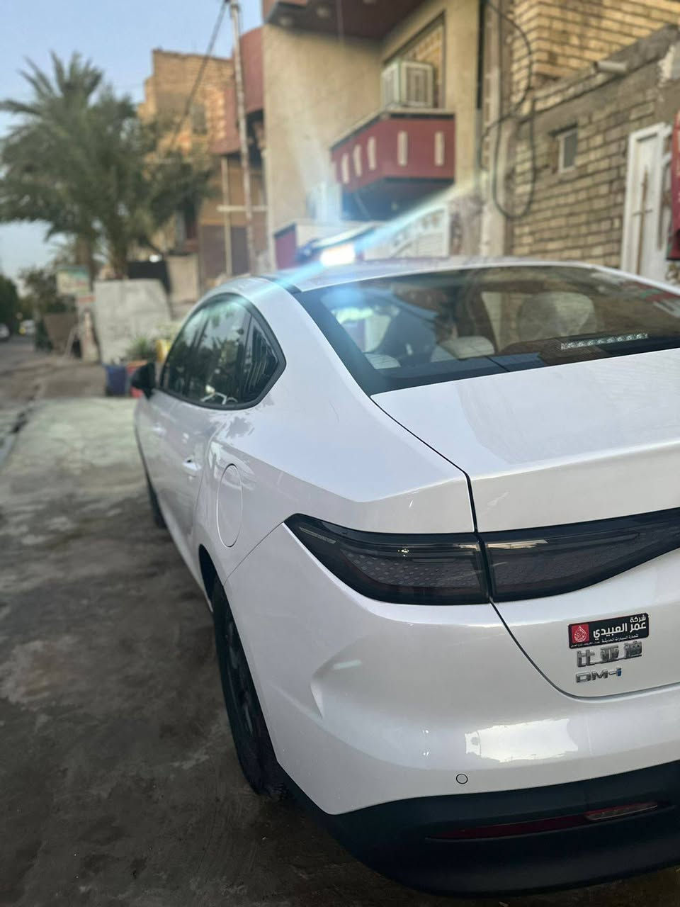 السلام عليكم
سيل 05 BYD للبيع داخل ابيض 
- السيارة مرقمة وكاملة زيرو ماشية فقط 600km
- بيها شخط بسيط بلدعامية 
- بيها اضافات بسيطة كفرات مري وسكوبات 
وارضيات روزلاين 5D 
ودواسات جانبية BYD 
السيارة بعدها جديدة ومامستخدمة 
سعرها ٢٠٦٠٠ وبيها مجال بسيط
***********

