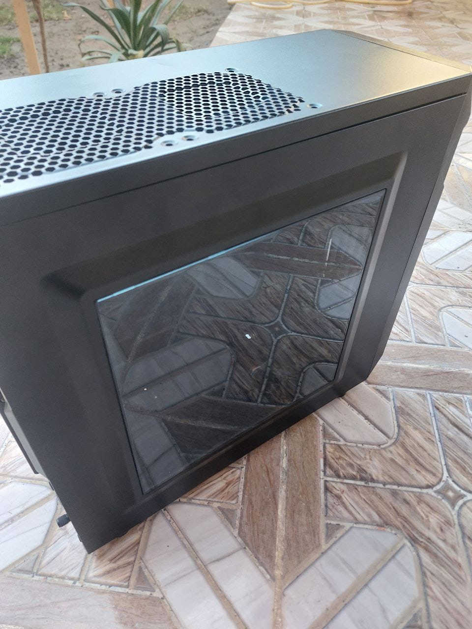 السلام عليكم قطع PC للبيع الاسعار ثابتة شاملة التوصيل 🔒

-Power Supply Gigabyte P650B 650w 80 bronze 

ب60 الف وية التوصيل 

-كيس فارغ Mid Tower مرتب

مروحة وحدة اخراج وبي مشغل اقراص ب35 الف وية التوصيل 

مكاني بابل/ حي العسكري

واتساب/ ***********
