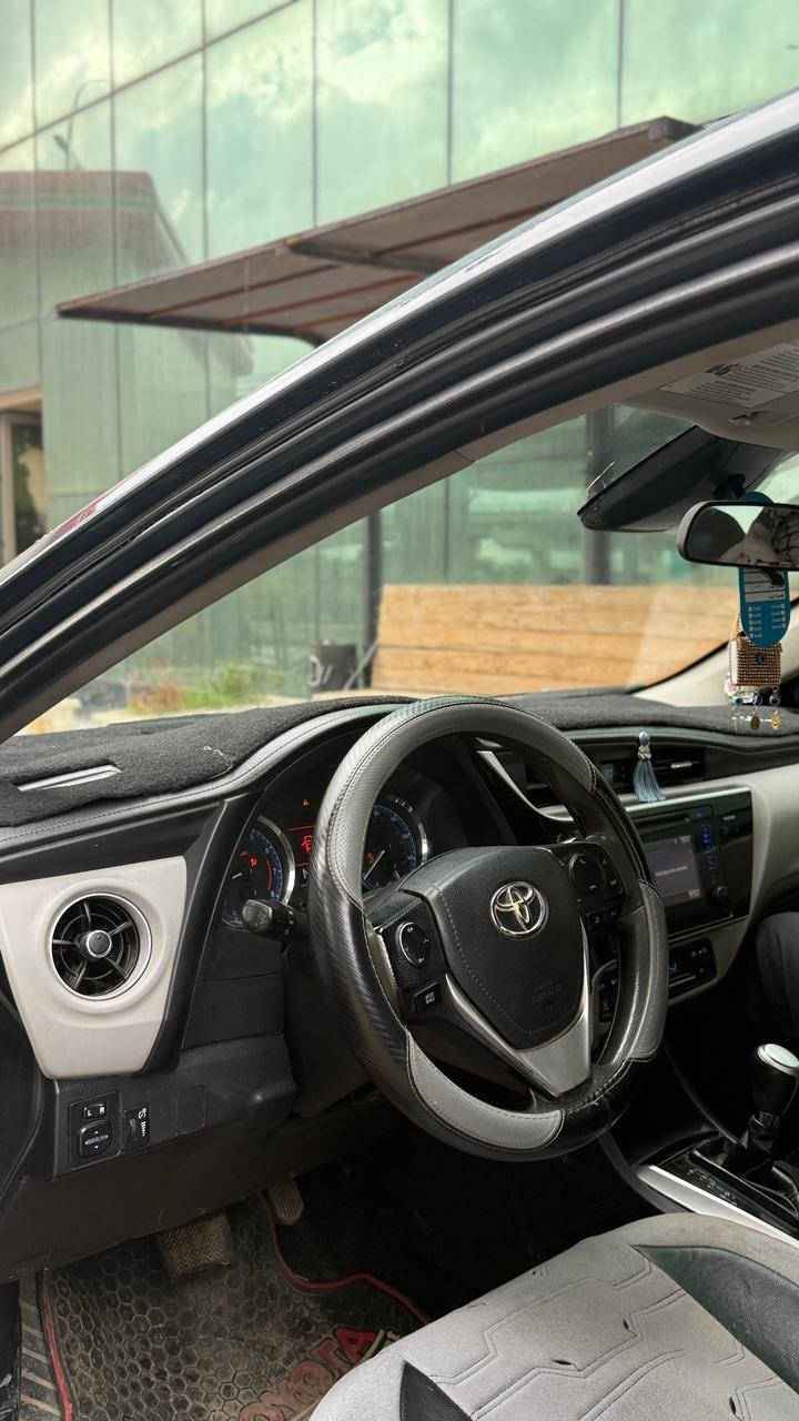 السلام عليكم كورلا موديل 17 للبيع سياره جاهزه من كلشي بسمي بطاقه بنزين ضر بونيد فقط بدون دواخل سعر ١٣٧ بيها محال 
***********
