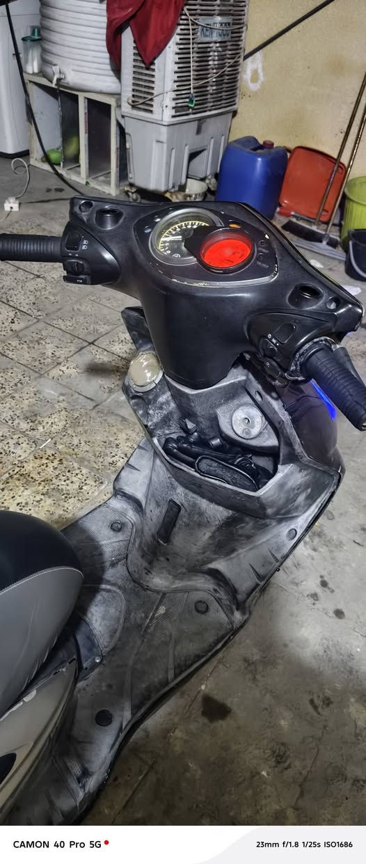 السلام عليكم سكنس فحل كهربائيات شغالة ماعدا قبق مال بانزين مكسور
كفرات بلادية السعر ٥٠٠وبيهة مجال العنوان الحسينية 
اتصال ***********
