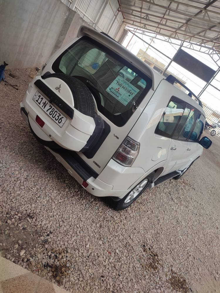 السلام عليكم
للبيع باجيرو موديل 2010 خليجي وكاله حبتور سياره جديده 
محرك كير حداديه جدد.  100% 
ترايها يخبل  حجم المحرك 3500.    
بيها قطعتين صبغ جاملغ وبنيد بدون دواخل والباقي مكفول 
رقم بغداد دولي باسمي سنويه مجدده مشروع وطني تحويل باي وقت 
فول مواصفات.   1
فتحه 
دمام 
كشنات جلد كهربائيه 
شاشه كامره 
تحكم استيرن ثلاث جهات 
زراك لايت 
لايت زنون 
حساسات 
وبعد بيها هواي مواصفات 
السعر 112 وبيها مجال 
للاستفسار الاتصال على الرقم التالي 
***********
