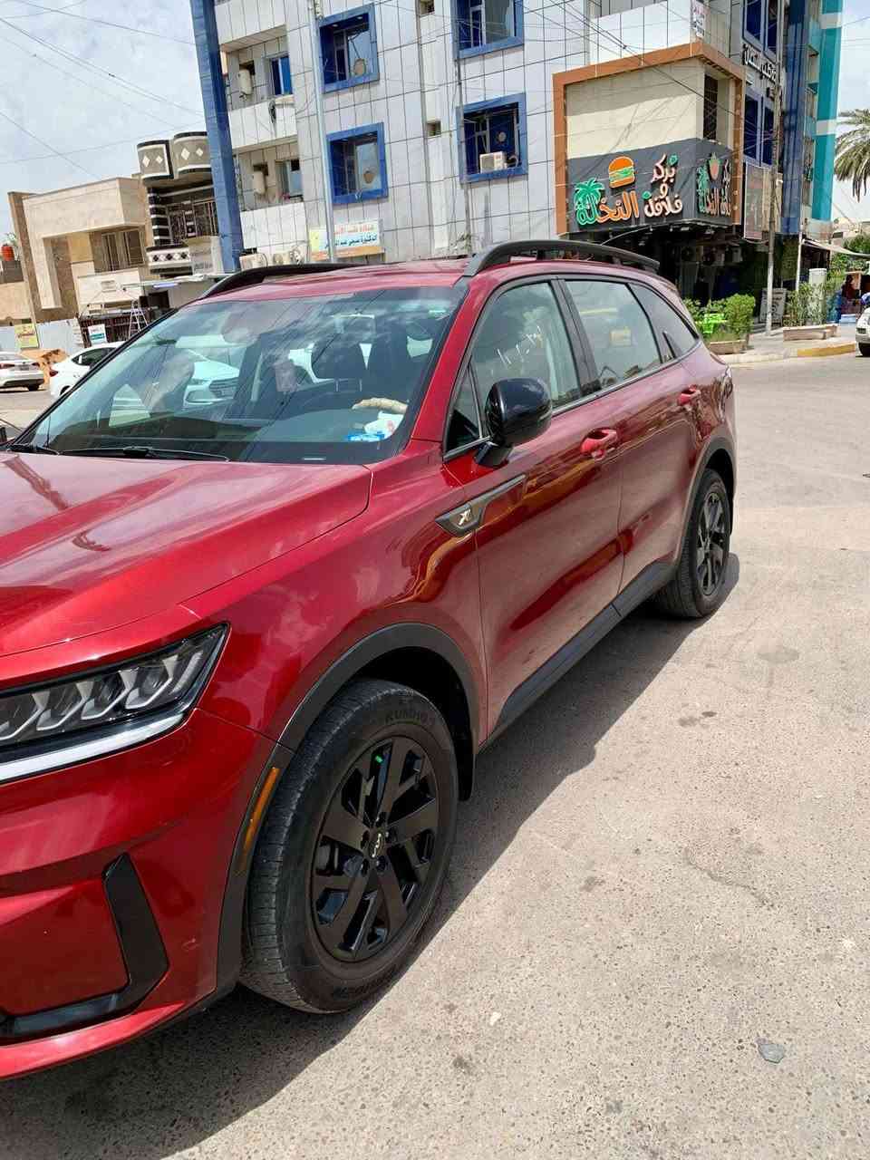 السلام عليكم
كيا سورنتوX line 2022 اس وارد امريكي 
. فور ويل
مقاعد جلد اسود 
محرك 4 سلند GDI 
المواصفات
1-داخل اسود ملكي مطعم بصاج 
2-كشن امامي كهرباء
3-تدفئة  المقاعد الامامية   
4-نقاط عمياء 
5-حساسات خلفية 
6-حساسات جانبية 
7-تحديد مسار 
8-قيادة ذاتية  
9-بصمة تشغيل وابواب 
10_نظام ترحيب خارجي عند الاقتراب من السيارة 

11- 4 انظمة قيادة سبورت سمارت ايكو كومفورت 
12-وقوف تلقائي خلفي 
13-وقوف تلقائي امامي 
14-وقوف تلقائي جانبي  

16-تبريد منفصل مناخي  
17-نظام نزول المنحدرات 
18-نظام ملاحة GPS 
19-لايت زينون 4 عدسات LED
20-تشغيل عن بعد 
21-شاشة Apple Car play 
22-مثبت السرعة Cruise
23-حساسات ضغط اطارات 

25-قطعتين تبريد 
‏26-  ABS نظام مانع الانزلاق
27-اشارة في المرايا الجانبية
28- ا  Bluetooth / USB 
29- ارضيات اصلية  
السيارة مرقمة بغداد بأسمي 
السعر 225$ وبيهة مجال 
***********
