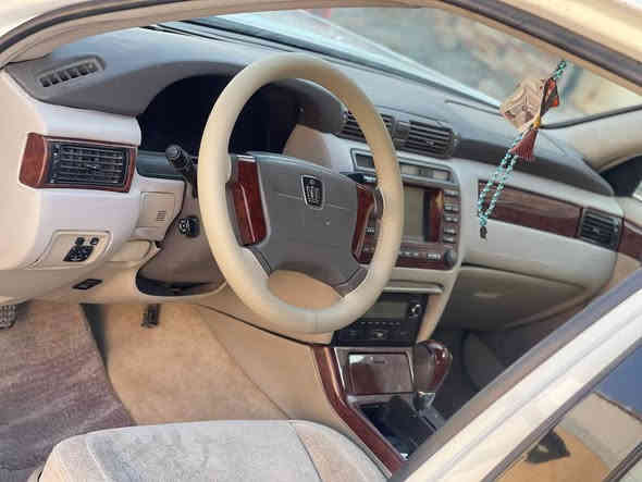 كراون ملكة ثلاث دكم بردة كهربائي تبريد ثلج محرك D4 الجبير مشروع وطني تحويل مباشر السيارة بأسمي قرار ٤٨ السعر ١٤٥ الاتصال علي الرقم ***********
