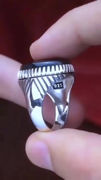 خاتم فضة • عقيق يماني أسود • خاتم رجالي فاخر