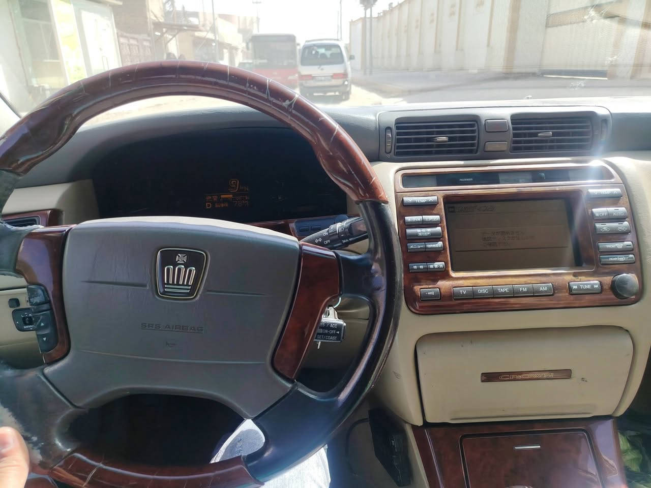 السلام عليكم
ملكه للبيع قرار 48/كفاله عامه مواصفات فول
ممفحوصه مدفوع كمرك صاعده هزه بس تدفع  الوحات

رقم (صلاح الدين)

تحوير نجف فوك وجوه
دشبول عارف
تحكم استيرن
تثبيت سرعه
فتحه
اربع دكم
برده
مري شفط

للستفسار اتصال
***********
