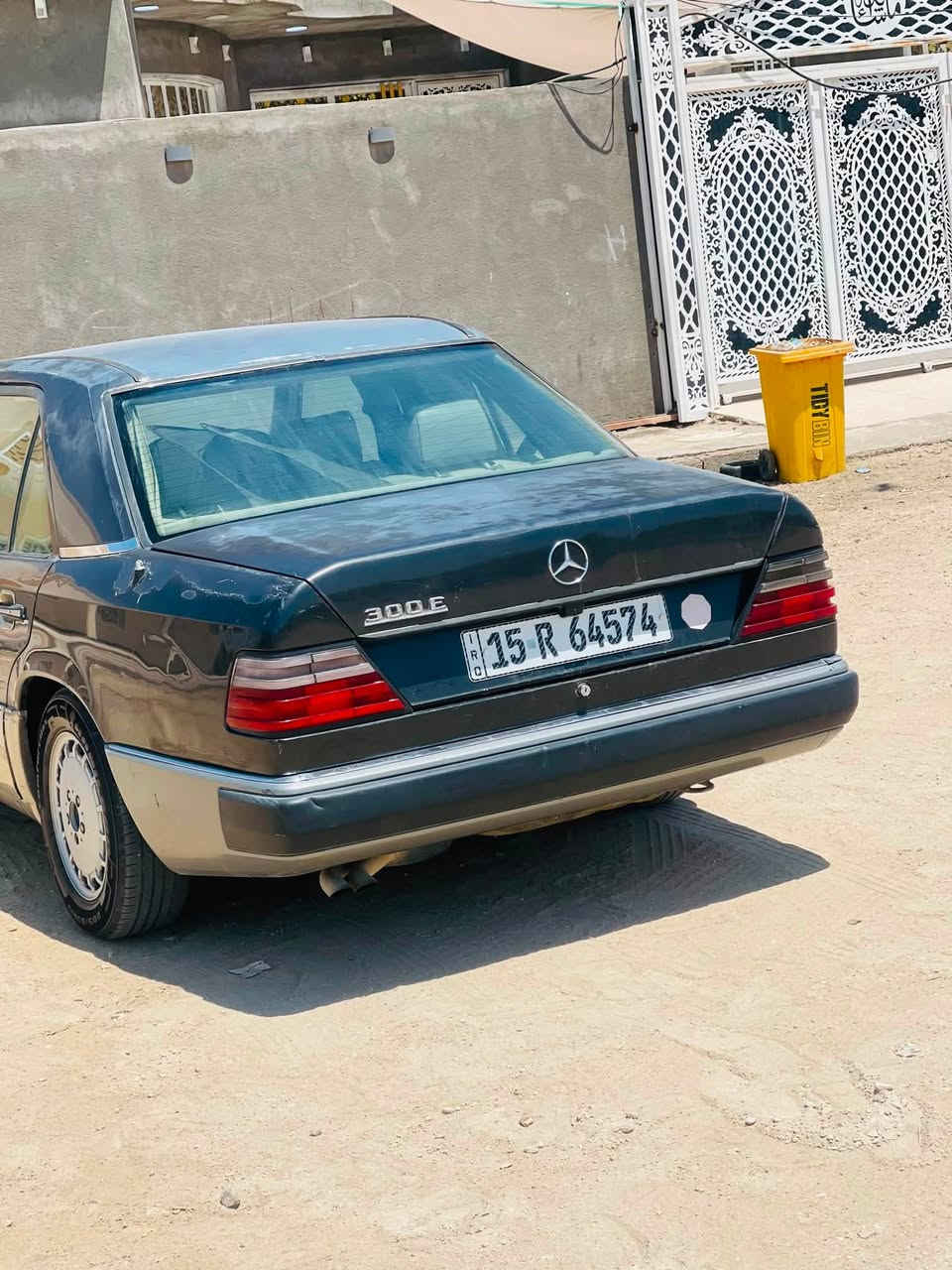 مارسدس دب 1991كفاله من العيب الشرعي والكصه والضربه القويه والخياس والصبغ مكينه vvt اربع قواعد بلاديات لا خايس ولا تعمير حداديه خلفيه جديده توني شاده والسياره ع وضعه لا صبغ ولا تعمير بيه مكانه ناصريه مركز ***********
