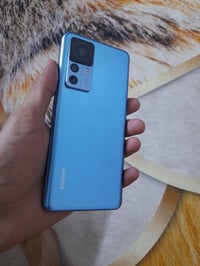 شاومي 12تي برو ذاكره 256+12 معالج سناب دراكون 8+ الجيل الاول 120 فريم ...