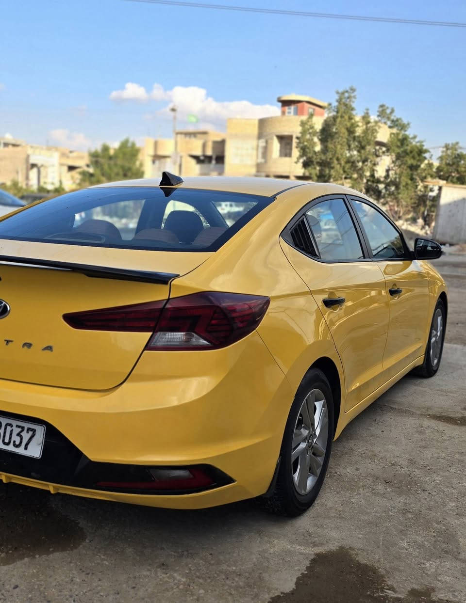 السلام عليكم من رخصة مدير الكروب المحترم
الانتره وارد امريكي كندي ٢٠٢٠ كلين تايتل بدون ضرر عده شي قليل بالبنيت  سيارة مكفوله من الضربه والمعجون
صور الحادث مرفقه بالمنشور + السونر السيارة بأسمي رقم بغداد مشروع وطني رقم انكليزي الجديد سنويه ٢٠٢٨ داخله هزه جديده مصفره هيئه المواصفات تحكمات جهتين رادارات بالمري
كشنات تدفئه ٣ أنظمة قيادة بعد بيه مواصفات  المكان بغداد 
رقم الهاتف *********** السعر ١٣٠
